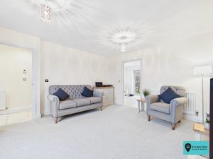 Living Room- click for photo gallery